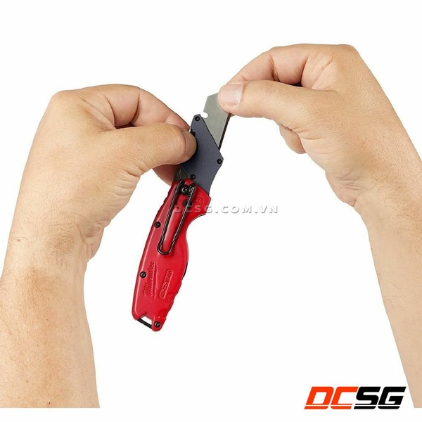 Dao tiện ích gấp gọn bằng thép FASTBACK Milwaukee 48-22-1500X