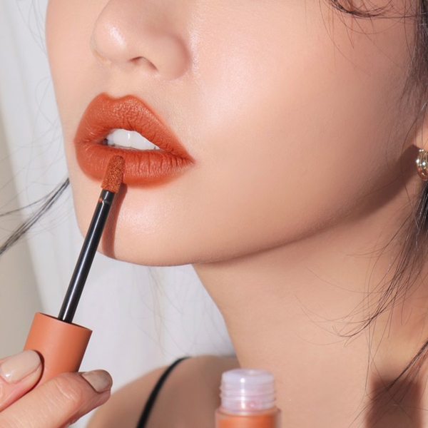 Son 3CE Kem Soft Lip Lacquer Màu Tawny Red - Cam đất
