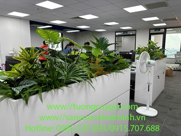 decor-he-thong-cay-xanh-nhan-tao-tai-tap-doan-fc-viet-nam