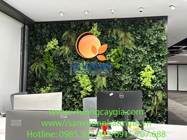 vach-cay-nhan-tao-dep-cho-khong-gian-van-phong-fc-viet-nam