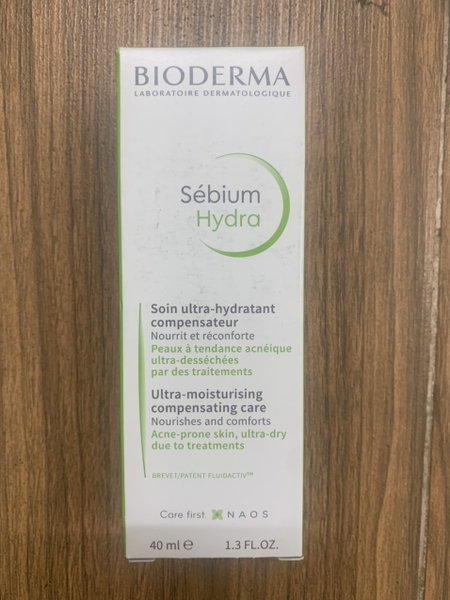 kem-duong-bioderma-sebium-hydra