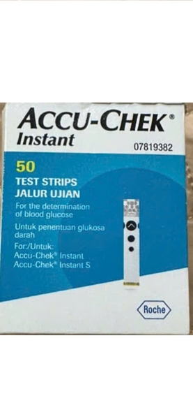 que-thu-duong-huyet-accu-chek-instant-50-que
