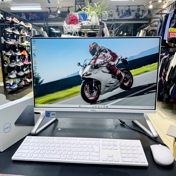 DELL Inspiron 24-5459 W12C 一体型PC corei7（中古パソコン DELL 