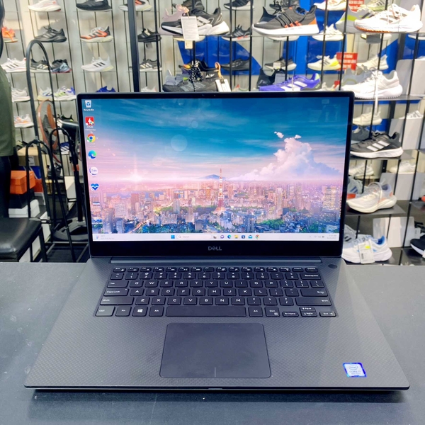 Dell Precision 5540 タッチパネル4K | Core i7-9750H・32GBメモリ