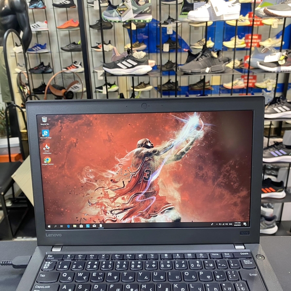Windowsノート本体 Lenovo thinkpad X270 Corei7-7600U 16GB img10-ThinkPad-X270-small.jpg
