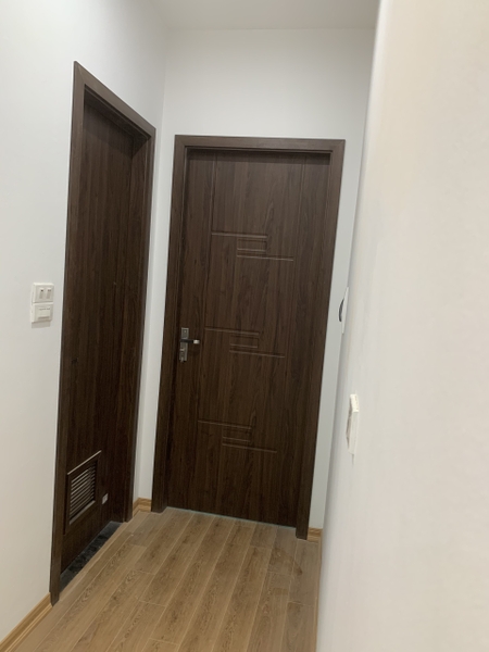 mẫu cửa thông phòng và cửa vệ sinh đẹp 
