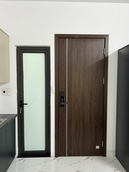 cửa gỗ công nghiệp