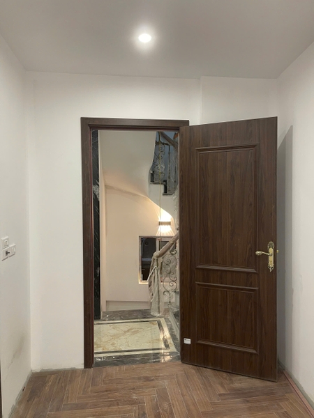 cửa composite