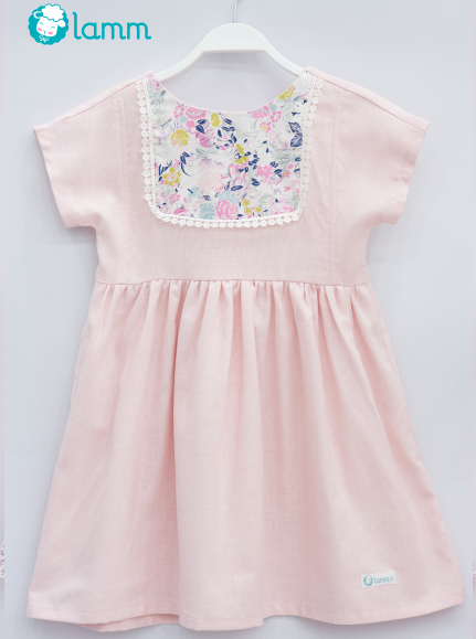 Váy linen đáp hoa ngực Pinkroses