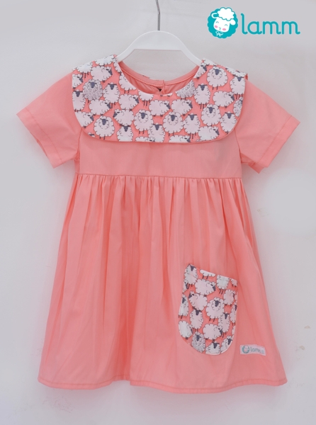 Váy thô cổ yếm tròn túi cừu SHEEPY