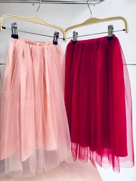 Chân váy voan hồng 2 lớp