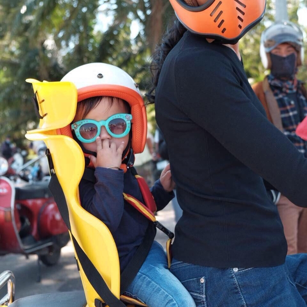 Ghế ngồi xe máy cho bé x2 - Lắp phía sau