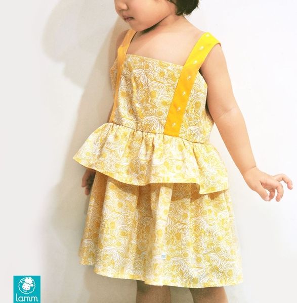 Váy hai dây peplum hoa vàng dây vàng 2PEPY