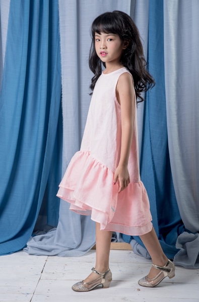 Váy linen chân voan tơ mullet hồng