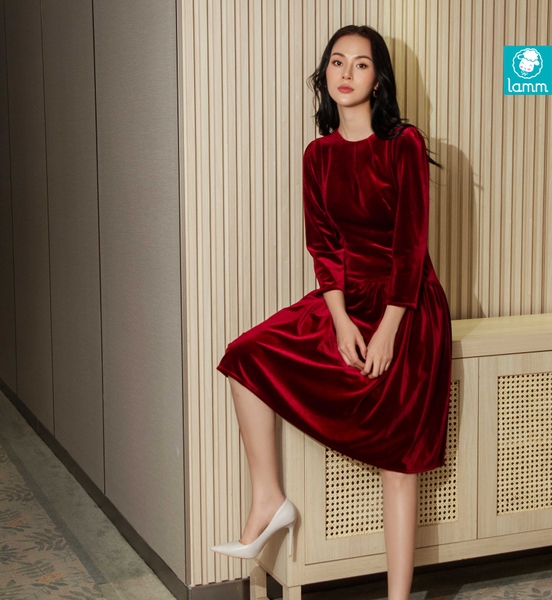 Đầm nhung the đỏ 5 chiết đuôi cá Linné