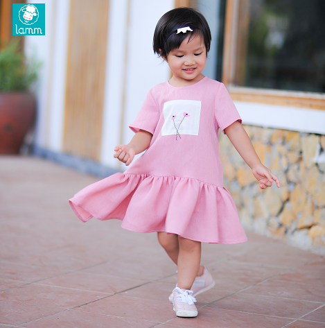 Váy tơ nhũ ép hồng thêu hoa cúc LITTLE DAISY