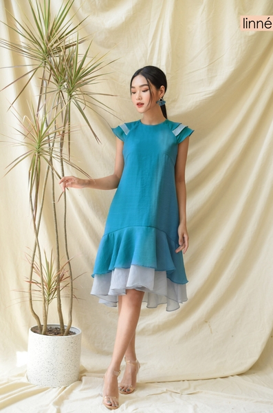Váy tơ xanh xước đuôi cá tay raglan ba tầng LI3WAVE
