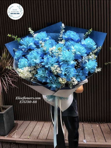 Ý nghĩa hoa hồng xanh. Tặng bạn gái bó hoa hồng xanh ý nghĩa