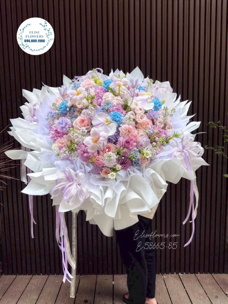 Bó hoa mix khổng lồ tone tím pastel tại Hà Nội | Elise Flowers