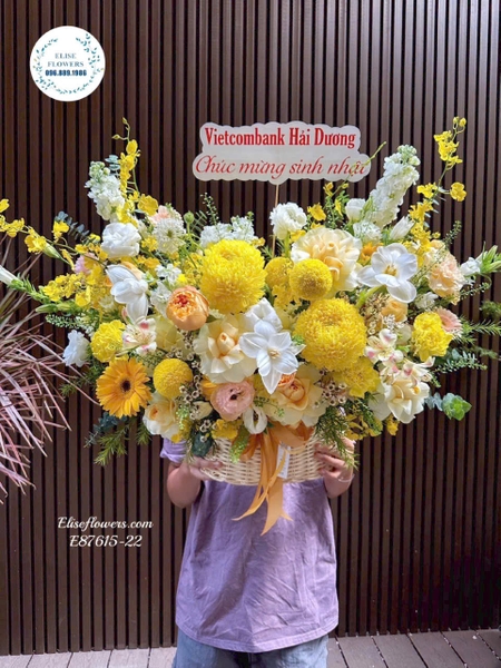 Lẵng hoa vàng trắng tại Hà Nội | Elise Flowers