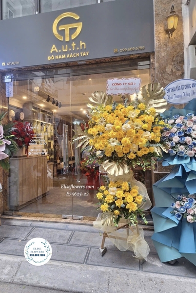 Elise Flowers giao hoa tận tay người nhận, chụp ảnh xác nhận, dịch vụ chuẩn giờ, chu đáo.