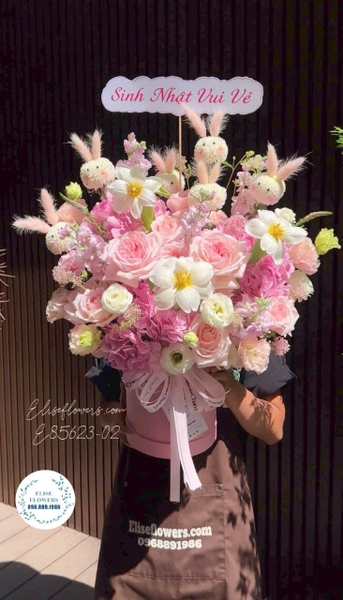 Giỏ hoa sinh nhật bạn gái đẹp tại Hà Đông Hà Nội | Elise Flowers