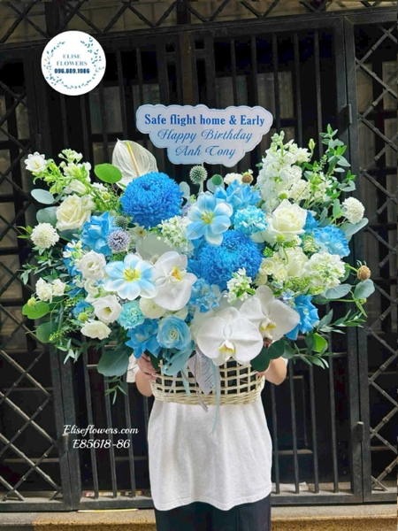 Điện Lẵng hoa tone xanh chúc mừng sinh nhật sếp tại Hà Nội | Elise Flowers