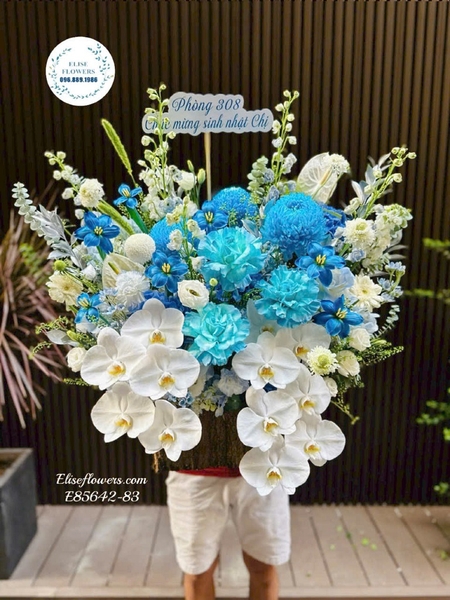 Hoa sinh nhật xanh trắng tặng người thân, bán gái tại Hà Nội | Elise Flowers