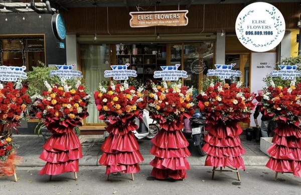 Hoa tươi doanh nghiệp. Elise Flowers chuyên cung cấp hoa tươi doanh nghiệp số lượng lớn. có VAT
