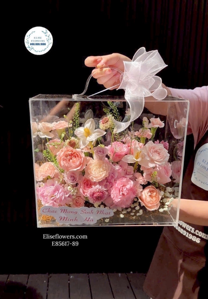 Hộp hoa mica tặng 20/10 đẹp tại Hà Nội | Elise Flowers