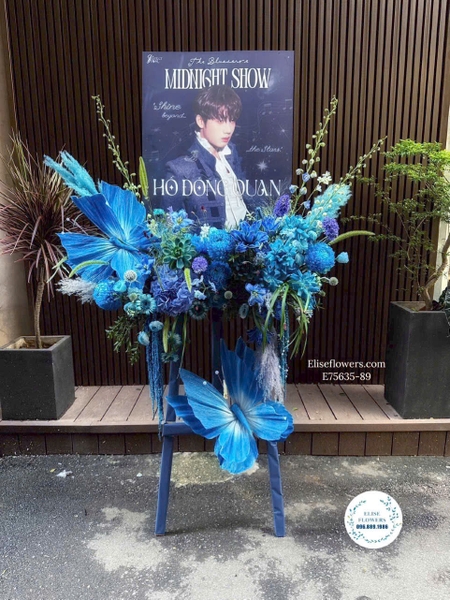 Kệ Hoa Fanmeeting Cao Cấp Tại Hà Nội - Elise Flowers