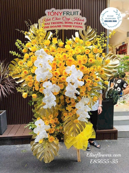 Kệ hoa chúc mừng khai trương Hồng Phát tại Ba Đình | Elise Flowers