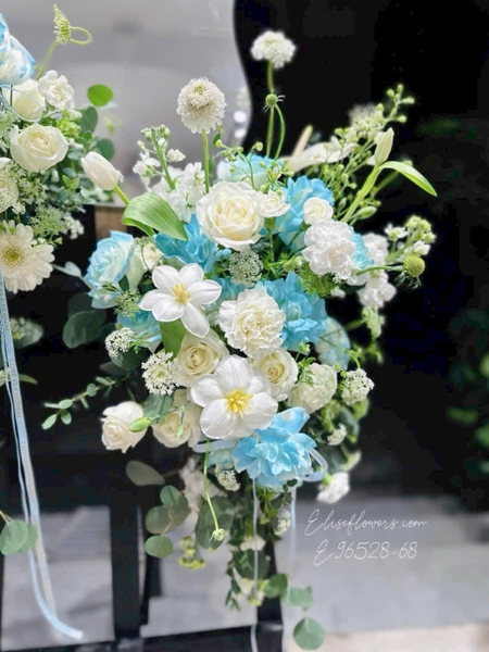 Kệ hoa khai trương khung tranh tại Hà Nội | Elise Flowers