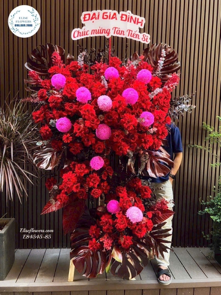 Hoa Tươi Tặng Ngày Doanh Nhân Việt Nam 2026 - Elise Flowers