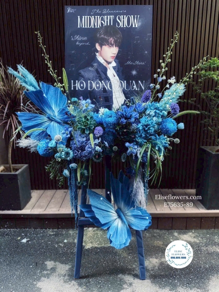 Kệ Hoa Xanh Dương Fanmeeting Tại Hà Nội - Elise Flowers