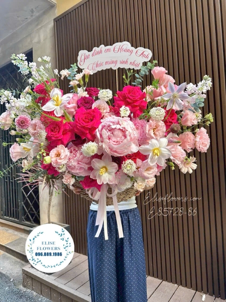 Lẵng hoa 20/11 đẹp Hà Nội - Elise Flowers