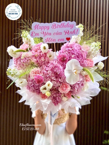 Lẵng hoa cẩm tú cầu hồng tặng người yêu tại Hà Nội | Elise Flowers