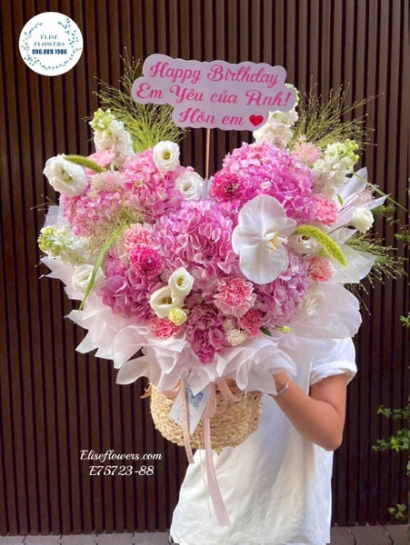 Lẵng hoa cẩm tú cầu hồng tặng bạn gái tại Cầu Giấy | Elise Flowers