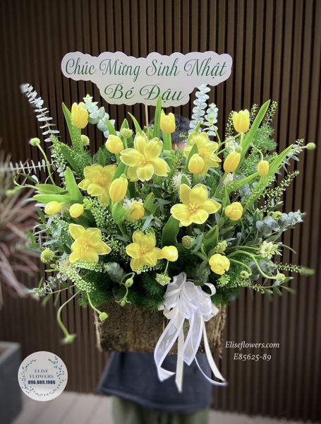 Lẵng hoa chúc mừng khai trương Hà Nội tone vàng phú quý | Elise Flowers