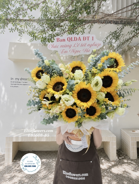 Lẵng hoa hướng dương Hà Nội. Đặt lẵng hoa hướng dương đẹp Hà Nội | Elise Flowers