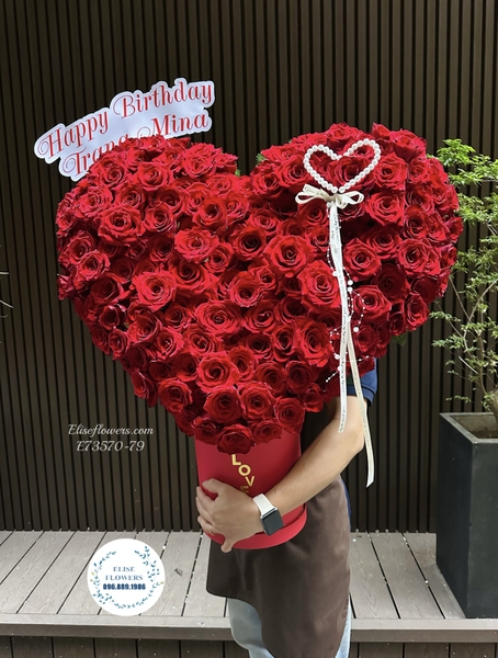 Lẵng hoa sinh nhật Hà nội. Hoa sinh nhật tặng bạn gái, vợ yêu, người yêu ở Hà Nội