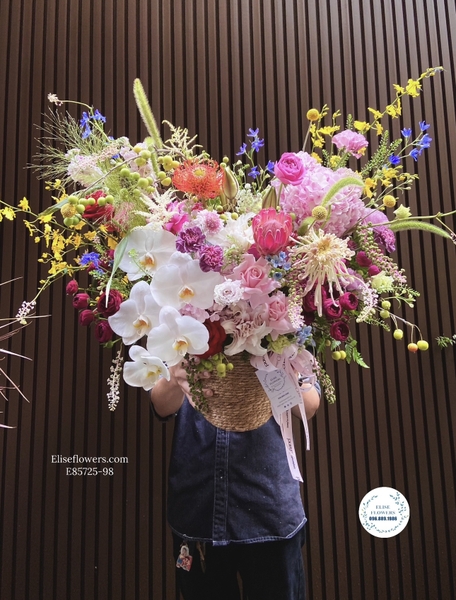 Lẵng hoa tặng sinh nhật Sếp, khách hàng, đối tác ở Hà Nội | Elise Flowers