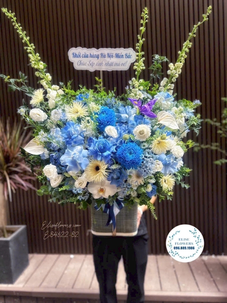 Lẵng Hoa Chúc Mừng Ngày Doanh Nhân 13/10 - Elise Flowers