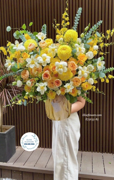 Lẵng Hoa Tươi Tặng Sếp Tại Long Biên - Elise Flowers