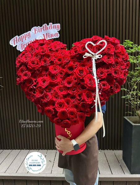 Hộp hoa hồng đỏ trái tim tặng bạn gái, vợ yêu, người yêu ở Hà Nội