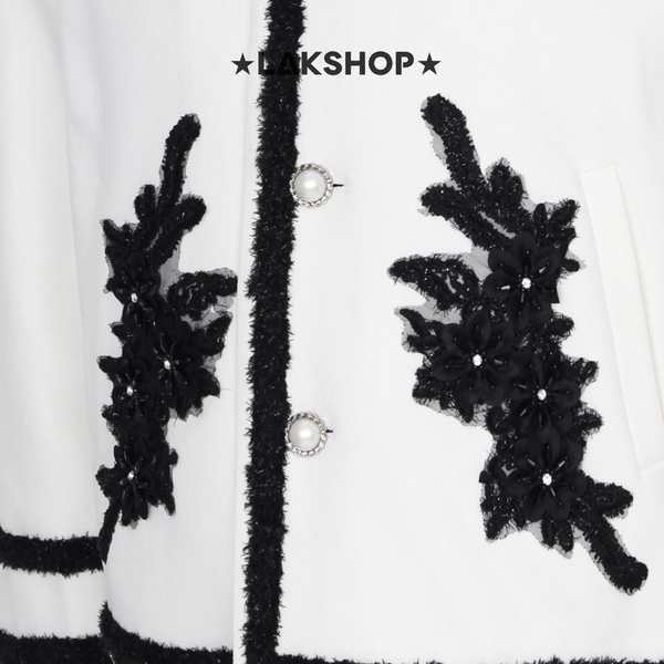 Áo White Suede Trim Flower Jacket