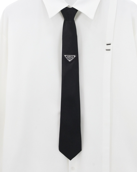 Oversized White with Tie Shirt