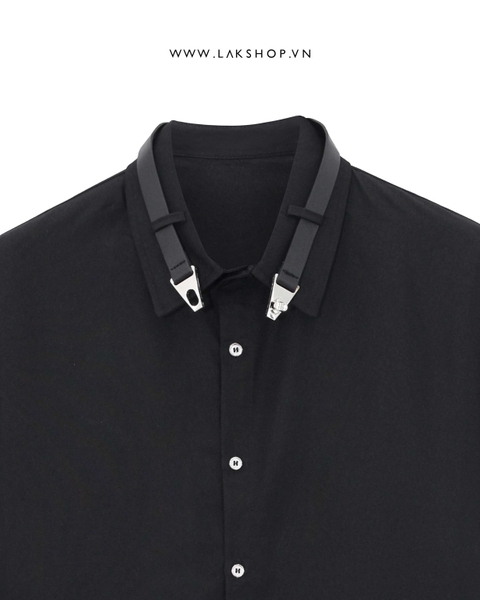 Áo Buckle Detail Neck Black Shirt