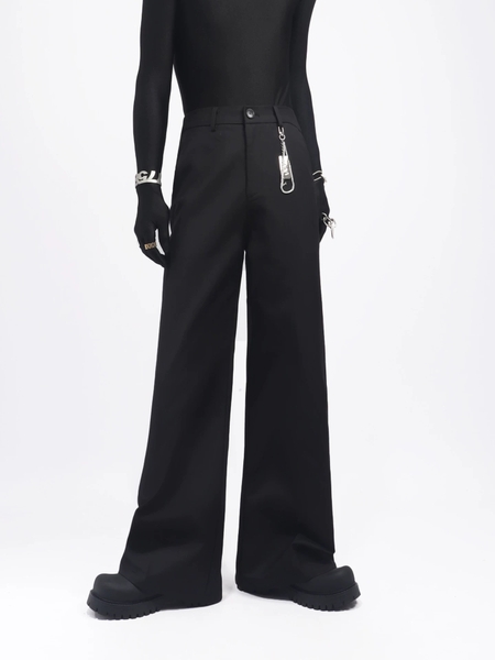 Quần Black Flared Pants with Chain