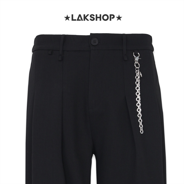 Quần Black Wide-leg Pleated Trousers with Keychain